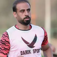 آذرباد: دروازه‌بان چادرملو استاد وقت تلف کردن است