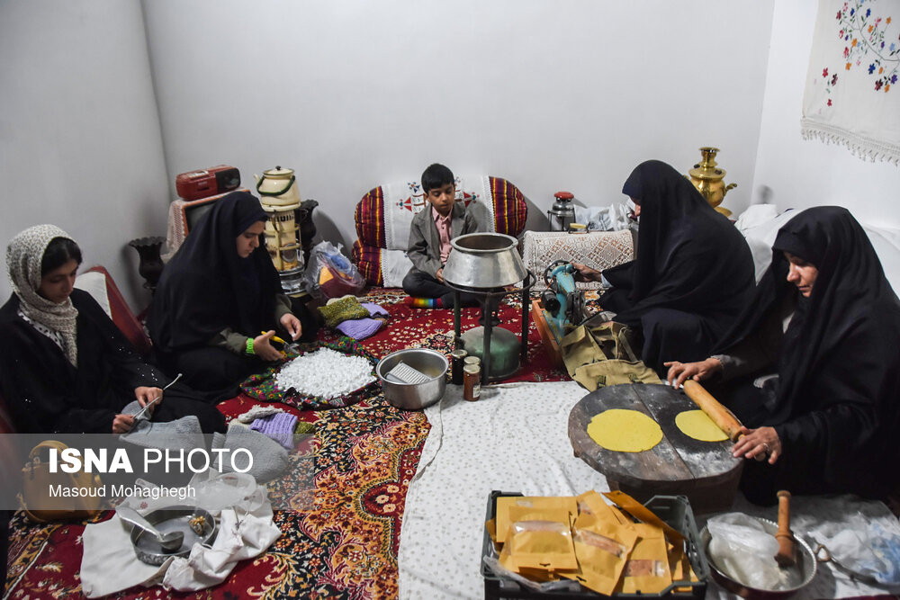 نمایش میدانی «تویی تمام ماجرا» در سمنان