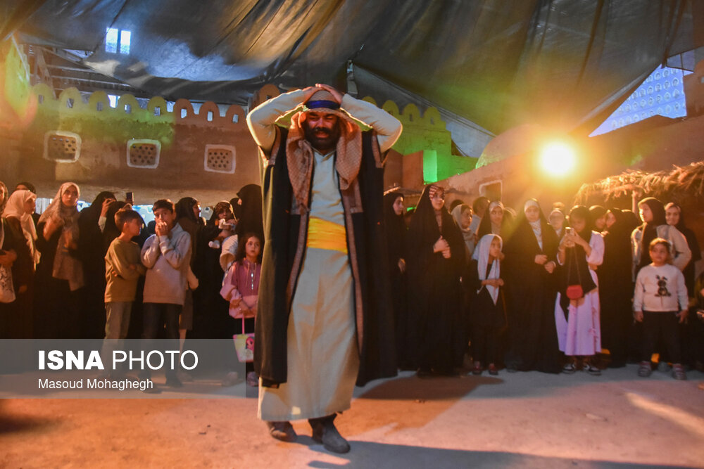 نمایش میدانی «تویی تمام ماجرا» در سمنان