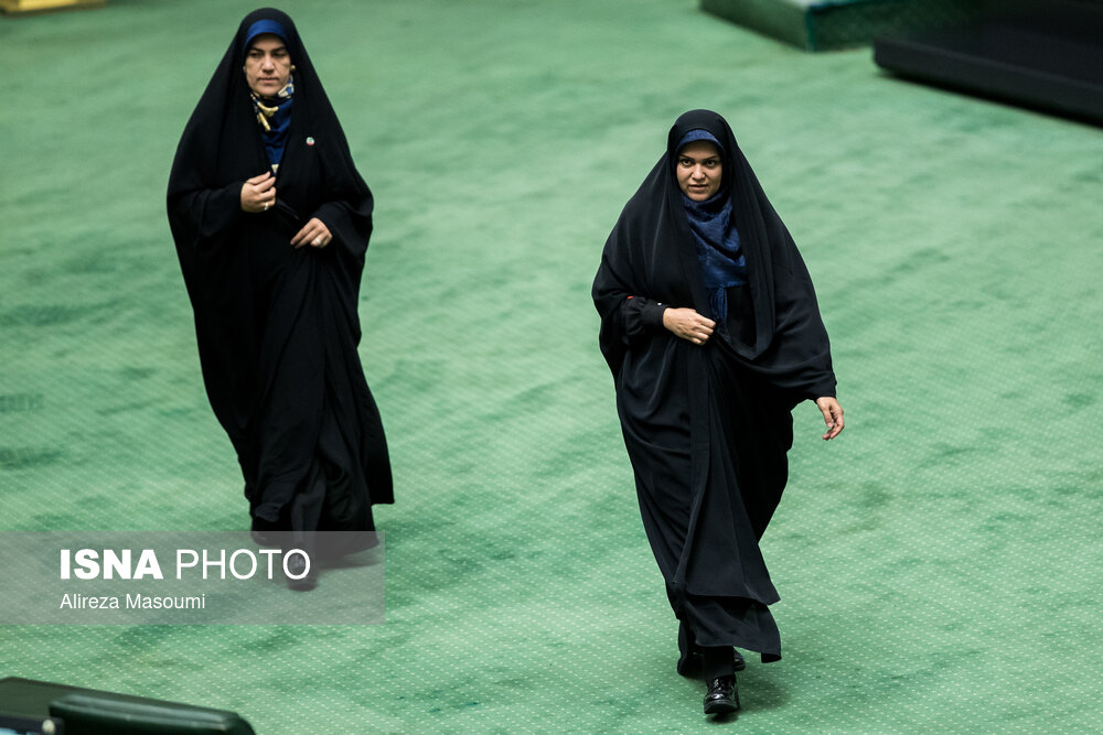 حواشی امروز صحن علنی مجلس