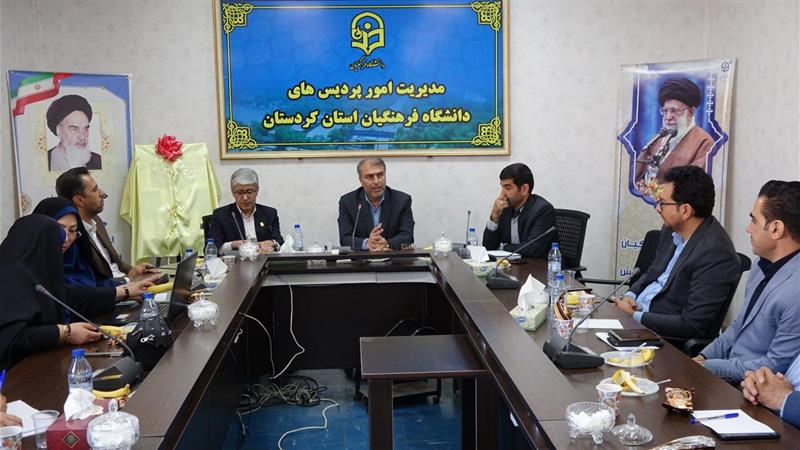 رئیس دانشگاه فرهنگیان کردستان: پژوهش پیوست آموزش در دانشگاه‌ها باشد
