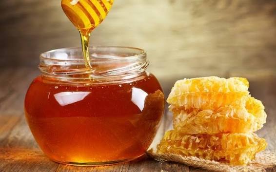 عسل بر هر درد بی‌درمانی دوا است