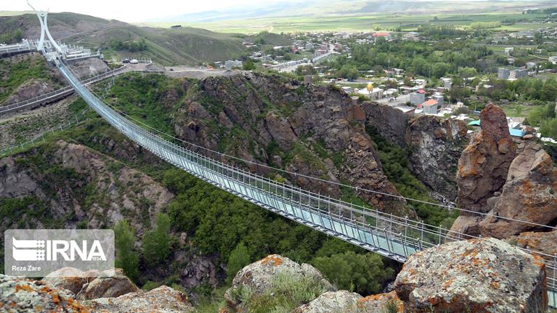 آمادگی یک هلدینگ اقتصادی برای سرمایه‌گذاری گردشگری در استان اردبیل