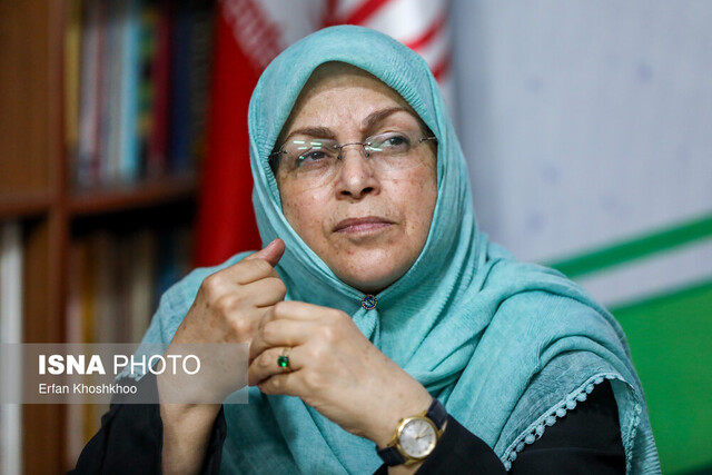 کنایه آذر منصوری به کیهان درباره برجام؛ منافع ملی؟ هیچ، هیچ، هیچ!
