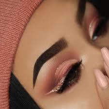 میکاپ تابستونی با خط چشم رنگی!