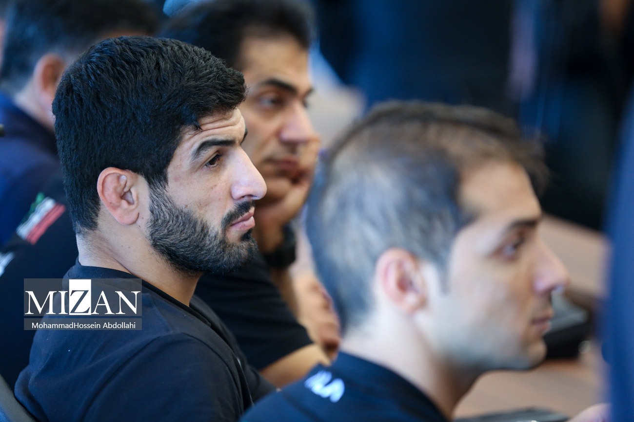 مراسم تقدیر از ملی پوشان کشتی