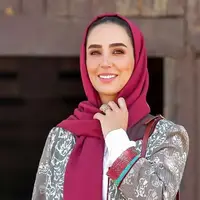 چهره ها/ سوگل طهماسبی در عکس جدیدش هوای دلپذیرِ پاییز را ستایش کرد