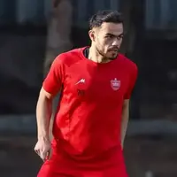 ستاره مصدوم پرسپولیس پا به توپ شد 