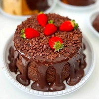 کیک شکلاتی خوشمزه با بافت پنبه‌ای