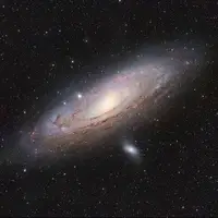 درخشش کهکشان «آندرومدا» در یک پرتره نجومی خیره‌کننده