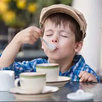 هشدار نسبت به افزایش مصرف کافئین در میان دانش‌آموزان