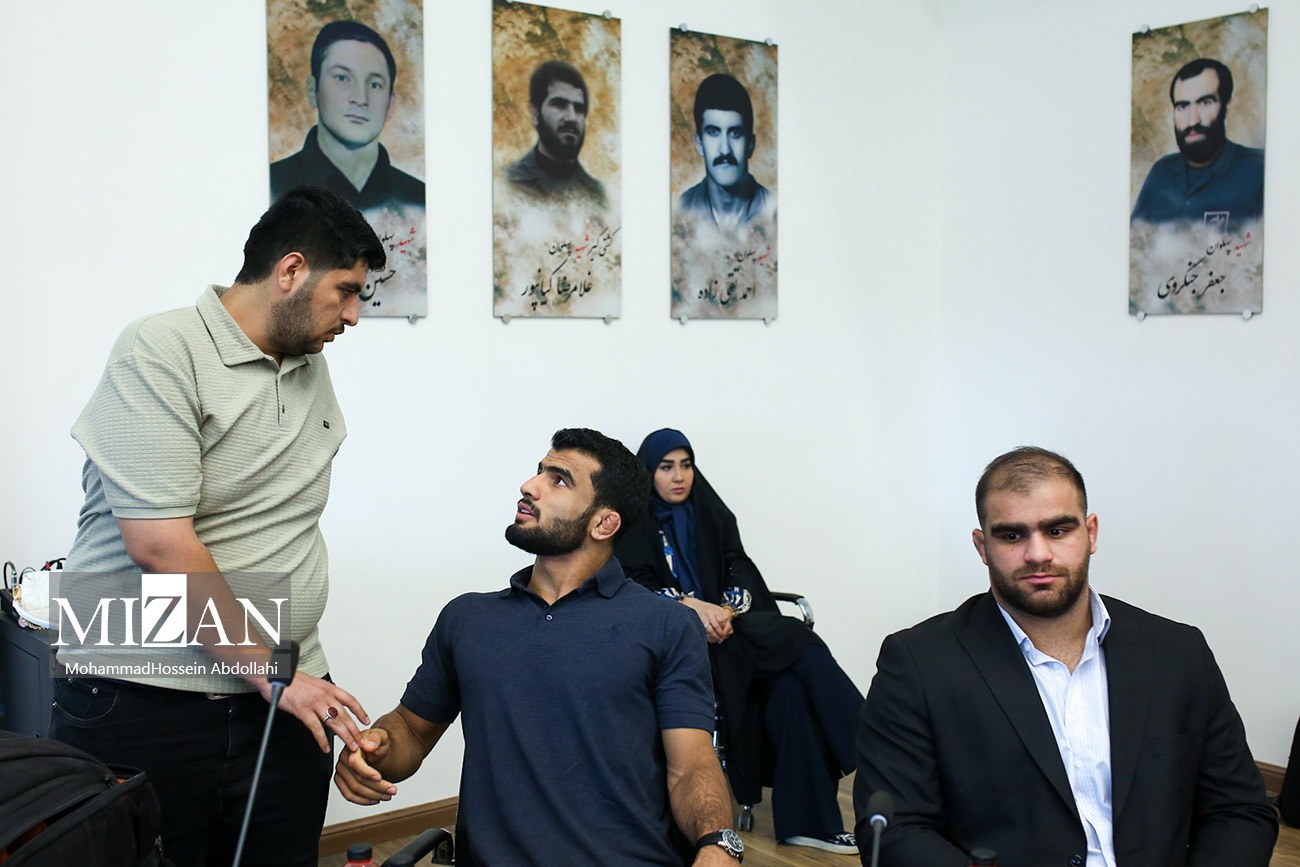 مراسم تقدیر از ملی پوشان کشتی
