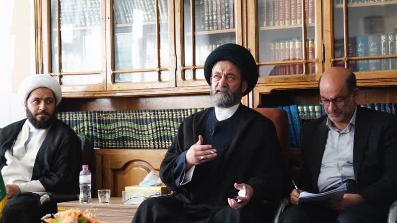 امام جمعه اردبیل: صنعت گردشگری باید برای اردبیل تولید ثروت کند