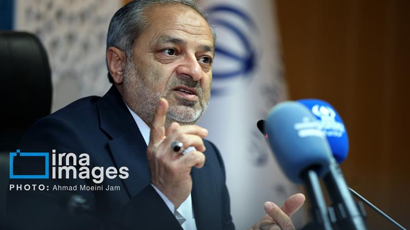 کاظمی: سیاست‌های غلط گذشته یک لشگر فارغ‌التحصیل بیکار به ارث گذاشته است