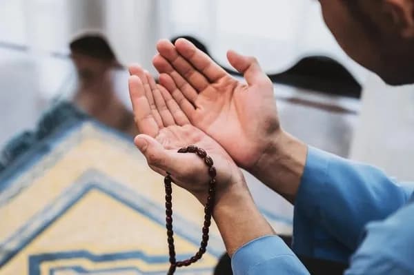 دعای امام حسین برای شفای بیمار 