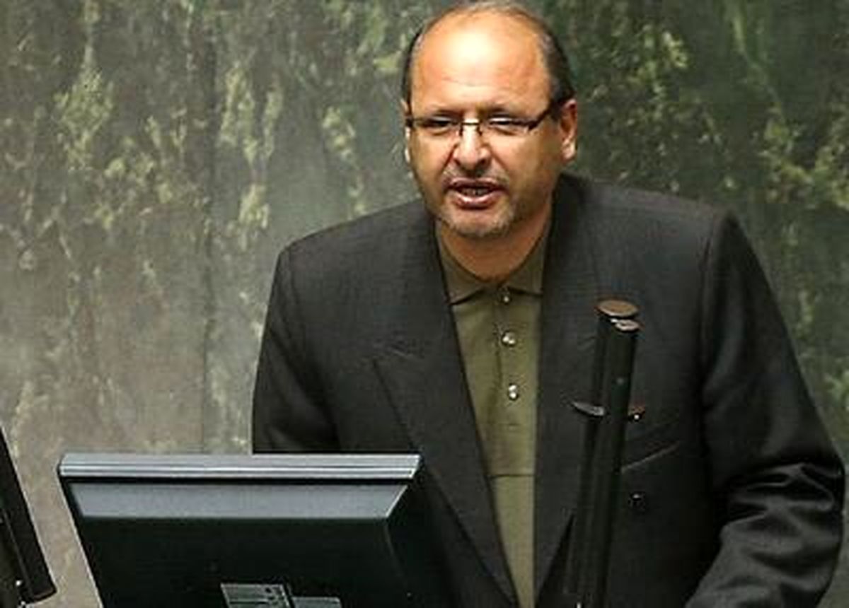 بخشایش اردستانی: مجلس در خروج از NPT تک‌روی نمی‌کند