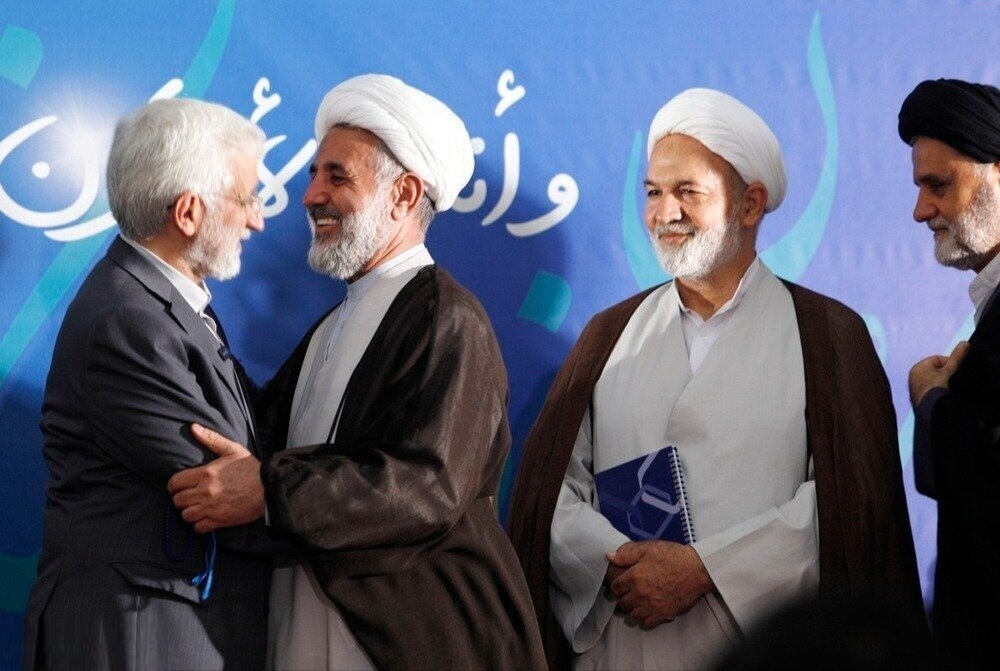 نماینده سابق: راهی نداریم جز اینکه دست تندروها را از نظام مدیریتی کوتاه کنیم