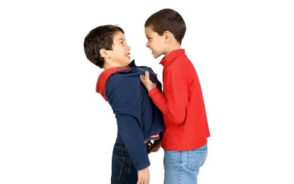 وقتی پسر کلاس اولیت دعوا کرده...