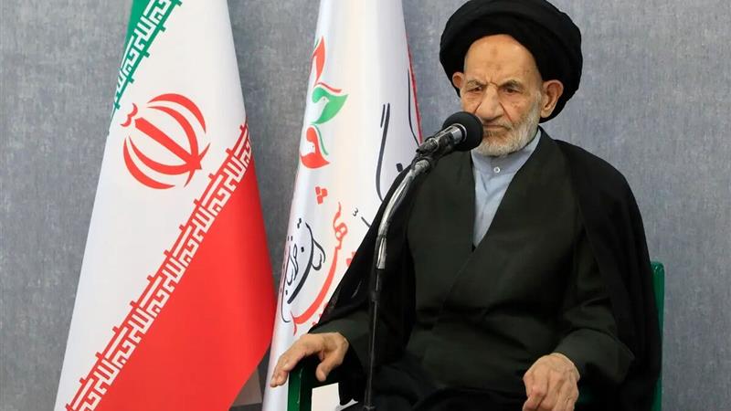 امام جمعه بیرجند: تحریمها علیه ایران نتیجه نداد/ پیشرفت ایران با وجود جنگ روانی غرب