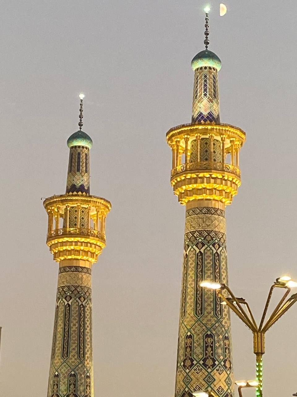 تصاویری زیبا از گلدسته‌های حرم امام رضا(ع) 
