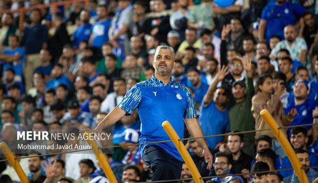 توهین تماشاگران دلیل مشترک تنبیه انضباطی استقلال و پرسپولیس