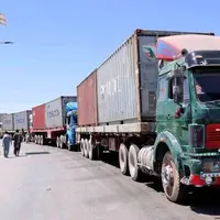 بلاتکلیفی ۸۰۰ کامیون در مرز افغانستان به‌دلیل قطعی اینترنت