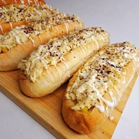 ساندویچ مرغ پنیری با طعمی به یاد ماندنی