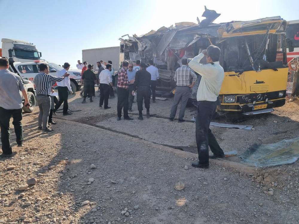 تصادف اتوبوس دانشجویان در جاده سمنان