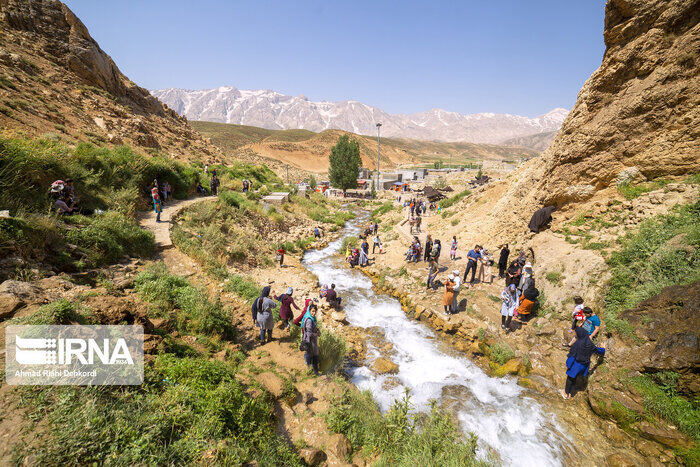 تعداد گردشگران ورودی به چهارمحال و بختیاری افزایش یافت