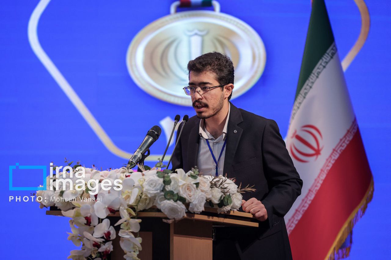 سی و دومین جشنواره دانشجوی نمونه