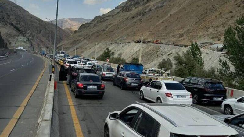 ترافیک سنگین در آزادراه تهران - شمال و  کرج - قزوین