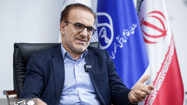 ۳۰ هزار پزشک طبابت نمی‌کنند؛ ۴ سال دیگر باید بیماران را در کشورهای عربی جراحی کنیم!