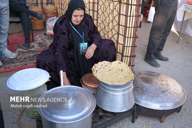 عکس/ جشنواره سیب و انگور سی سخت با حضور وزیر میراث فرهنگی
