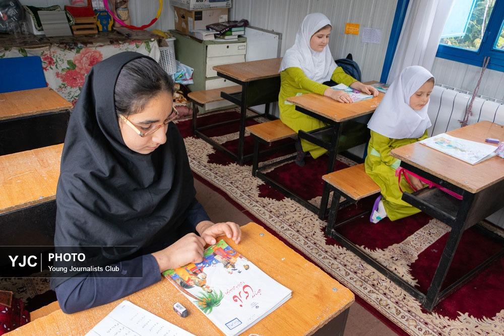  کوچک‌ترین دبستان گیلان؛ سه کودک و رویای بزرگ تحصیل