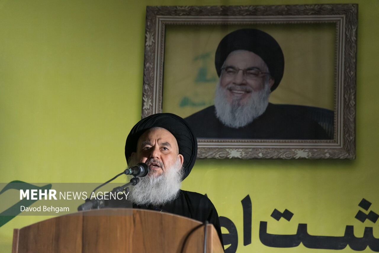 عکس/ بزرگداشت اولین سالگرد شهادت سید حسن نصرالله در مشهد