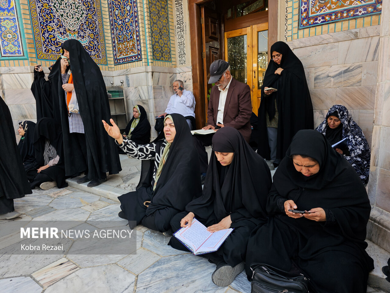روز میلاد امام حسن عسکری(ع) در حرم امام رضا(ع)
