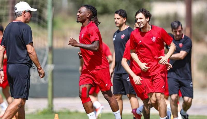 پوستر احساسی پرسپولیس برای بازی گل‌گهر