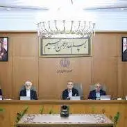 وزیر بهداشت: روز اول جنگ جلسۀ دولت تشکیل شد و اعضای دولت نگران بمباران آن‌جا بودند