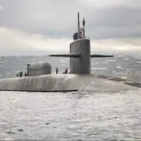ترامپ اعزام زیردریایی به سواحل روسیه را تأیید کرد