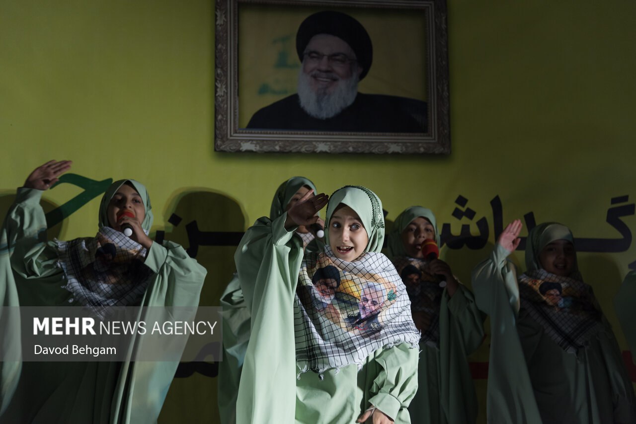عکس/ بزرگداشت اولین سالگرد شهادت سید حسن نصرالله در مشهد