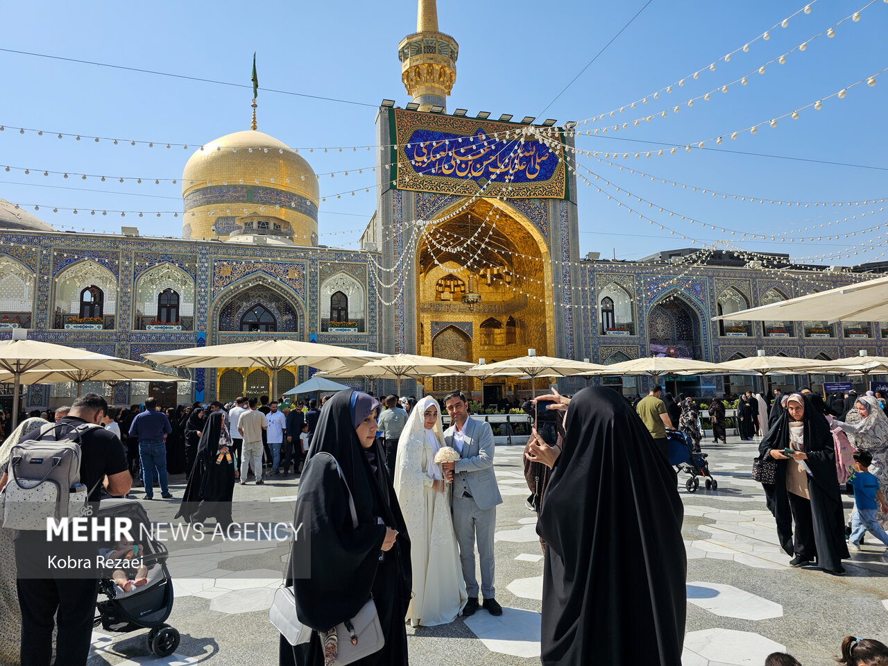 روز میلاد امام حسن عسکری(ع) در حرم امام رضا(ع)