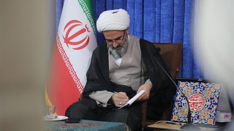 نماینده ولی‌فقیه در سمنان: از تکرار حادثه اتوبوس دانشجویان جلوگیری شود