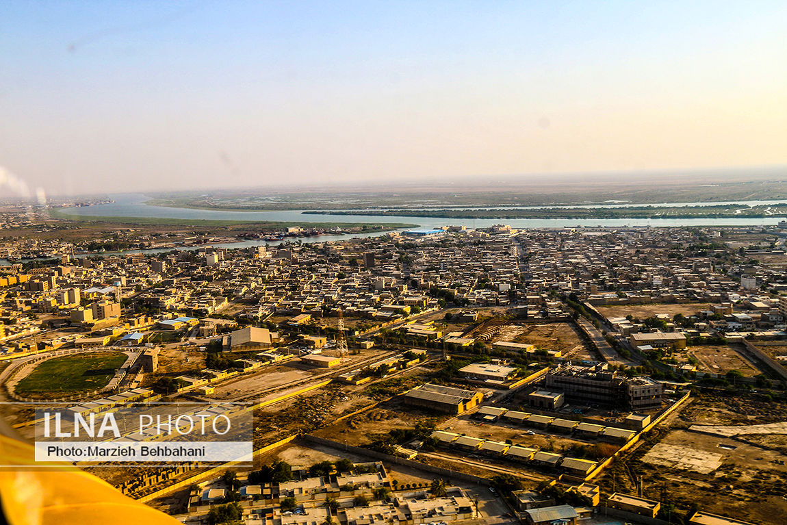 آبادان؛ شهری که هنوز بوی نفت، لنج و مقاومت می‌دهد