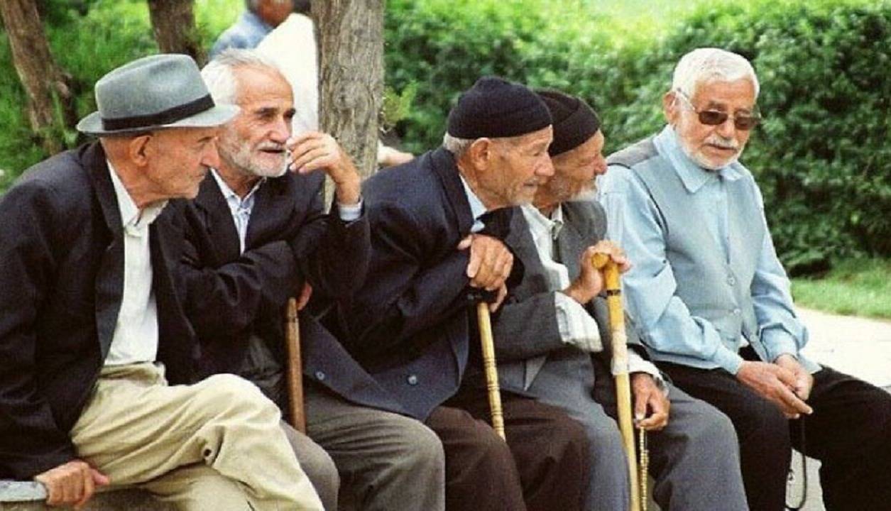 پیران دیار لرستان حلقههای وصل تجربه و خرد؛ فرصتی برای شکوفایی فرهنگی و اجتماعی