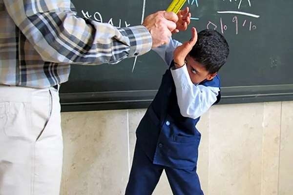 مدیرکل آموزشوپرورش کرمان: تنبیه بدنی دانشآموزان در مدارس ممنوع است