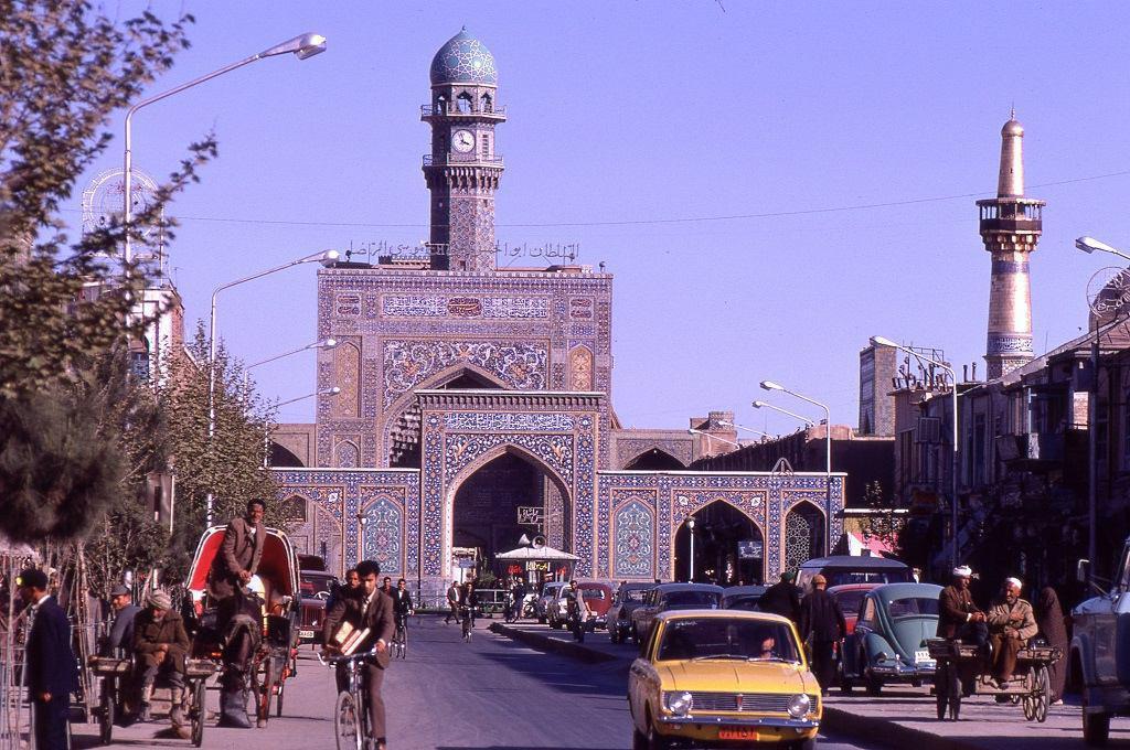 متحرک‌سازی عکس‌های آرشیوی مشهد قدیم