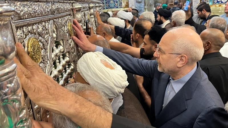 رئیس مجلس حرم مطهر حضرت معصومه (س) را زیارت کرد