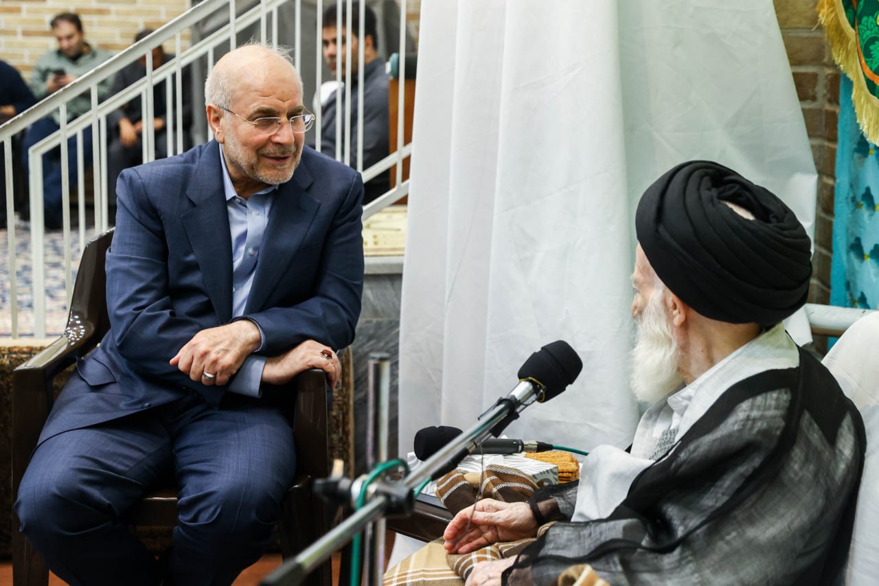 قالیباف در دیدار با آیت‌الله شبیری زنجانی: باید قیمت چند قلم کالای اصلی را ثابت نگه داریم تا بیش از میزان افزایش حقوق نباشد