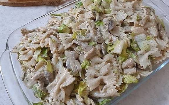 طرز تهیه یک سالاد ماکارونی خیلی خوشمزه