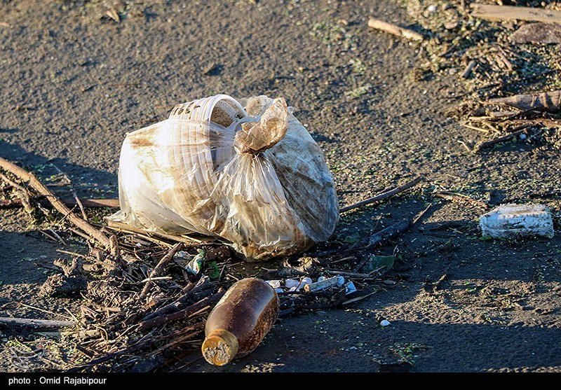 سواحل گیلان به رنگ زباله